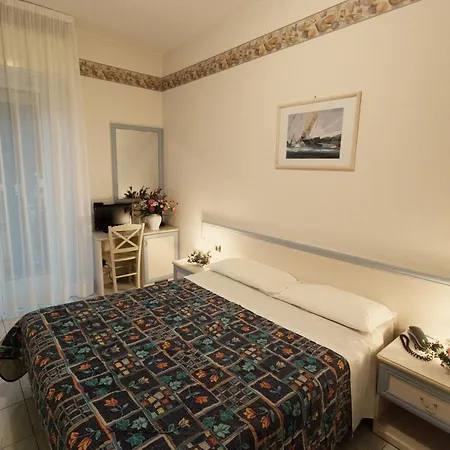 Hotel Mediterraneo 3*