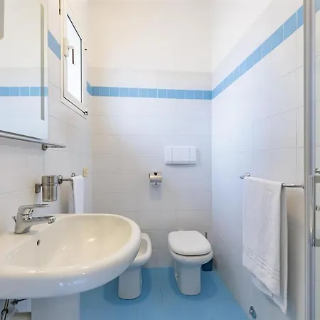فندق Mediterraneo 3*