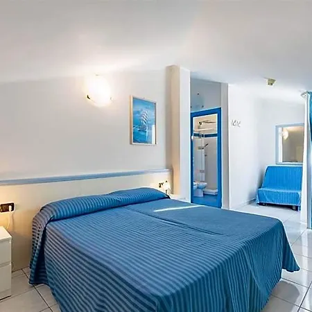Mediterraneo فندق