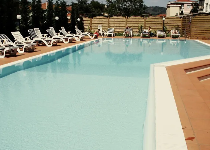 地中海住宅酒店 3* 迪亚诺马里纳